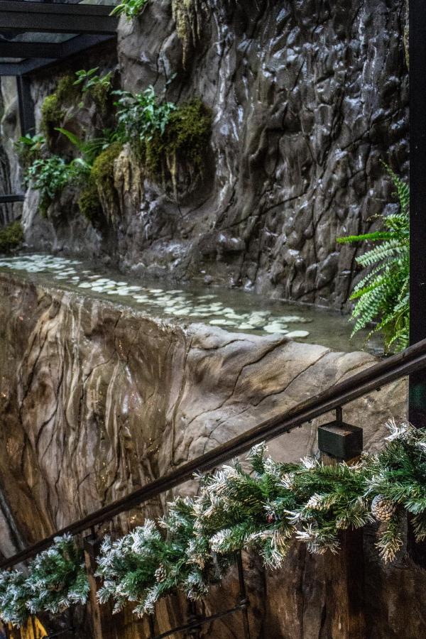 Bg Palace Hotel Tbilisi Exterior foto